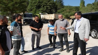 Başkan Kahveci, 30 Ağustos Mahallesindeki çalışmaları yerinde inceledi