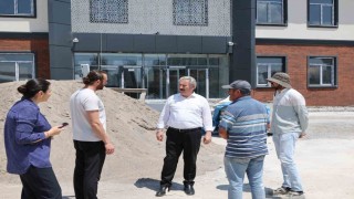 Başkan Palancıoğlu, Yıldırım Beyazıt Mahallesindeki okul çalışmalarını inceledi