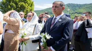 Başkan Tugay Srebrenica Katliamını anma törenlerine katıldı
