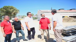 Başkan Vekili Demirtaştan Kuşadasında proje ve esnaf mesaisi