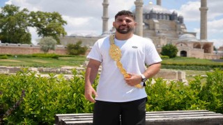 Başpehlivan Erkan Taş: Hedefim altın kemeri uzun yıllar korumak