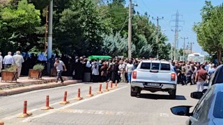 Batman'da silahlı saldırıda hayatını kaybeden 3 kişi toprağa verildi
