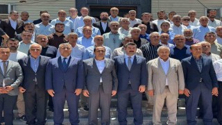 Belediye başkanı vekillerden hizmet için destek istedi