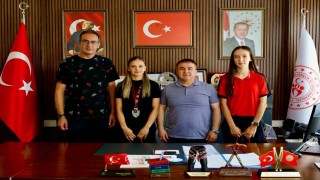 Bilecikli atletlerden Türkiye şampiyonalarında çifte başarı