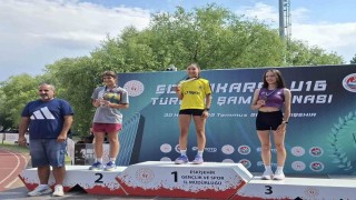 Bilecikli sporcudan bronz madalya
