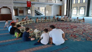 Bilecikte camiler yaz Kuran kurslarıyla şenlendi