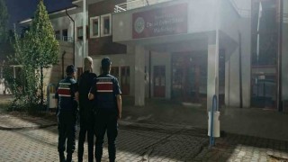 Bilecik'te ikamet izni, geçici koruma kimlik belgesi bulunmadığı halde seyahat eden 4 Suriyeli yakalandı