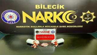 Bilecikte uyuşturucu operasyonuna 2 gözaltı
