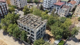 Bilgi evi ve aile sağlığı merkezinin kaba inşaatında sona doğru