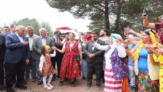 Binali Yıldırım Refahiyedeki Orçul Festivalinde vatandaşlarla buluştu