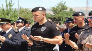 Bingölde 15 Temmuz şehitleri dualarla anıldı