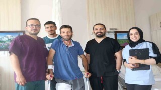 Bingölde 37 yıldır yürümekte zorlanan hastaya 10 saatlik operasyon