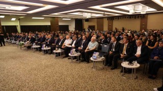 Bir yıllık turizm geliri 65 milyar dolara ulaştı