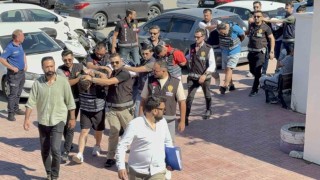Bitezdeki cinayet soruşturmasında 7 şüpheli adliyeye sevk edildi