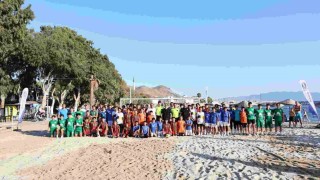 Bodrumda 1. Günbatımı Çocuk Plaj Futbol Şenliği başladı