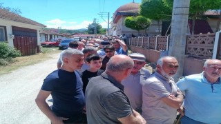 Bu kuyruğun nedeni imece usulü hazırlanan aşure