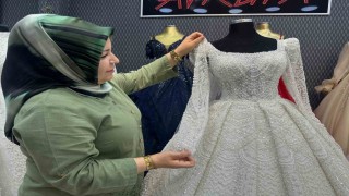 Bu sezon dantel ve kaburga gelinlik modelleri revaçta