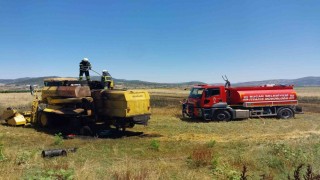 Burdurda hasat yapan biçerdöver alevlere teslim oldu