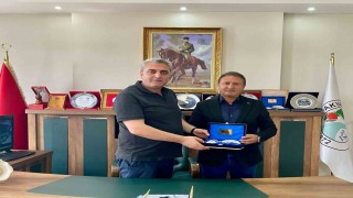 Bursa KAI Federasyonu Başkanı Durmuş Dumandan Akyaka Belediyesine ziyaret