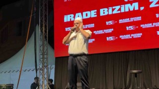 Bursada 15 Temmuz programı Uğur Işılak konseriyle son buldu