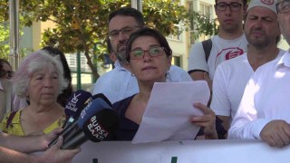 Bursada kızıl geyik av ihalesine geyik kostümlü protesto