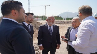 Büyükkılıç ve Elitaş, Kartal Katlı Kavşağındaki çalışmaları yerinde inceledi