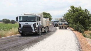 Büyükşehir, Nilüerde yolları yeniliyor