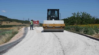 Büyükşehir Nilüferde yolları yeniliyor