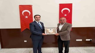 Çavdarhisar Kaymakamı Murat Aka Fahri Hemşehrilik Beratı