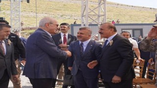 Celal Kadooğlu ve TBMM Başkanı Numan Kurtulmuş bir araya geldi