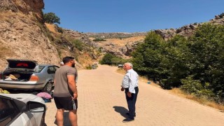 Çermik Belediye Başkanı Karamehmetoğlu, turistlerle bir araya geldi
