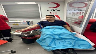 Çermik Kaymakamı Karataş kan bağışında bulundu