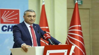 CHPde 7 il başkanı ve yönetimi görevden alındı