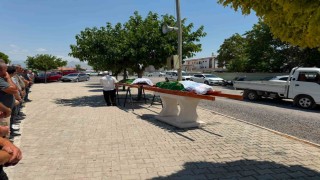 Cinayete kurban giden anne ve kızına acı veda