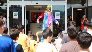 Çocuklar HBB'nin Bilim ve Teknoloji Atölyelerinde Eğlendi