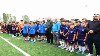 Çorumda futbol şöleni: 400 sporcunun katıldığı Hitit Cup başladı