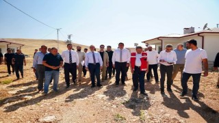 Darendede öğretmenevi, kütüphane ve deprem konutları incelendi