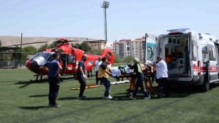 Darendede yaralanan çocuk hava ambulansıyla Malatyaya sevk edildi