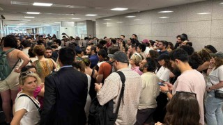 Deniz Göktaşın adliyeye sevkinde gerginlik: Kemal Kılıçdaroğlu ve ekibine protesto