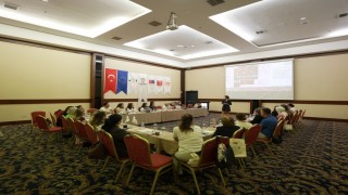 Denizli Büyükşehir, kadın dostu kent için yol haritasını oluşturuyor