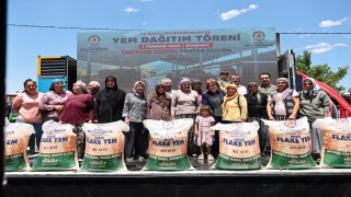 Denizlide 19 ilçede 32 bin çuval yem yetiştiriciyle buluştu