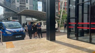 Devlete ve polise hakaret eden yabancı uyruklu şüpheli adliyeye sevk edildi