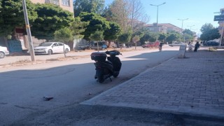 Devrilen elektrikli bisikletin sürücüsü yaralandı