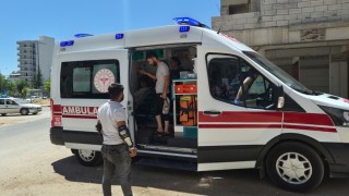 Devrilen motosikletteki yolcu yaralandı