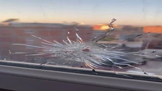 Diyarbakır'da bir evin penceresine kurşun isabet etti