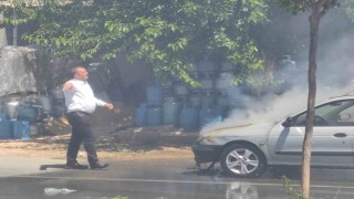 Diyarbakırda otomobil bomba gibi patladı