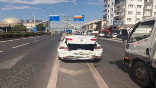 Diyarbakırda trafik kazası: 7 aylık hamile sürücü şoka girdi
