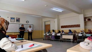 Dörtyolda yaz kuran kurslarına çocuklardan ilgi