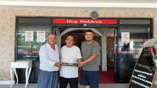 Düğün salonunda bulunan 30 bin TL değerindeki takılar sahibine ulaştırıldı