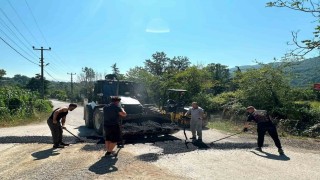Düzcede asfalt ve yama çalışmaları sürüyor